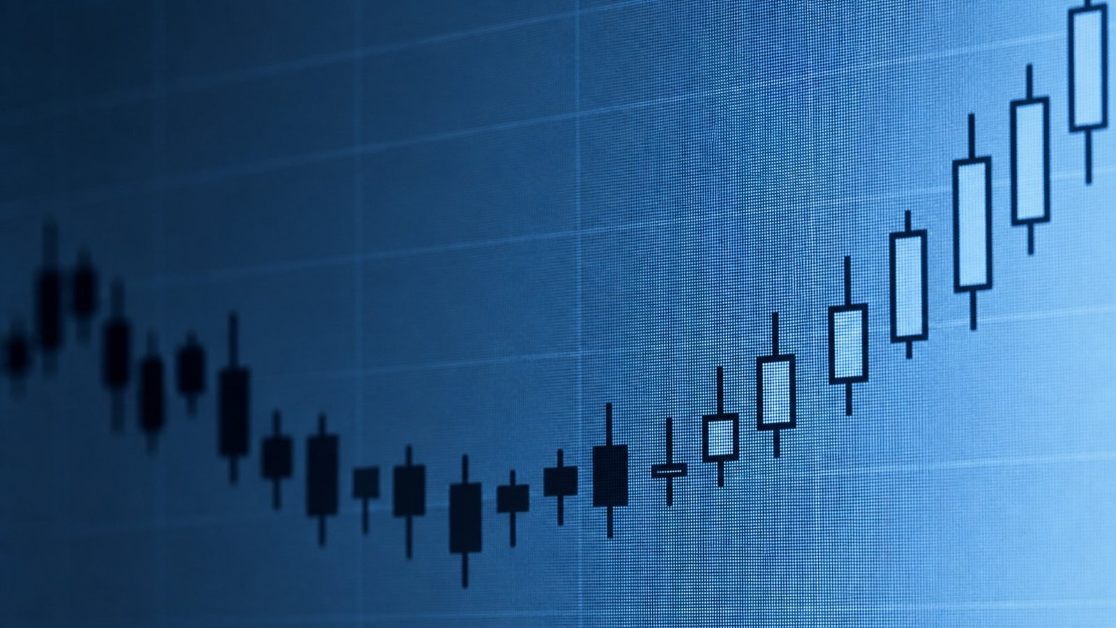 Forward OHLC at the hard right edge Close-up of forward projected candles extending past the last completed bar on an H1 chart